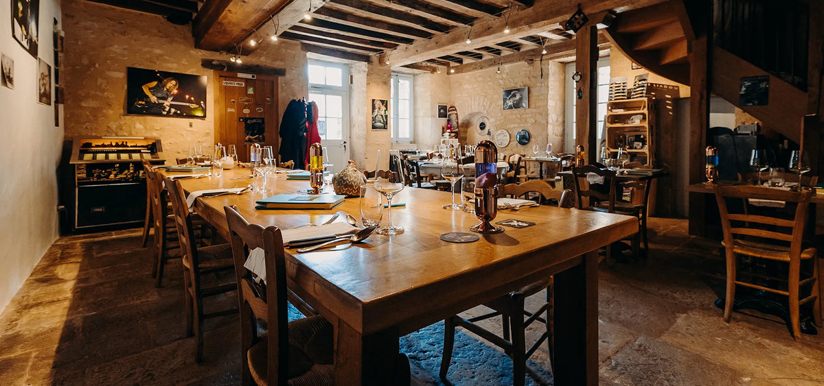 Le restaurant et la cave de La Ferme de la Ruchotte : une expérience complète